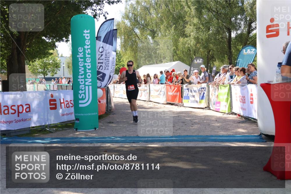07.09.2025 - 19. Norderstedt Triathlon Zöllner http://msf.ph/oto/8781114 07.09.2025 12:53:15 Ziel 802, 1359 meine-sportfotos.de