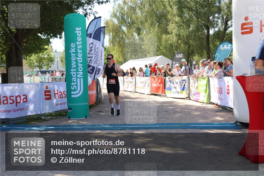07.09.2025 - 19. Norderstedt Triathlon Zöllner http://msf.ph/oto/8781118 07.09.2025 12:53:15 Ziel 802, 1359 meine-sportfotos.de