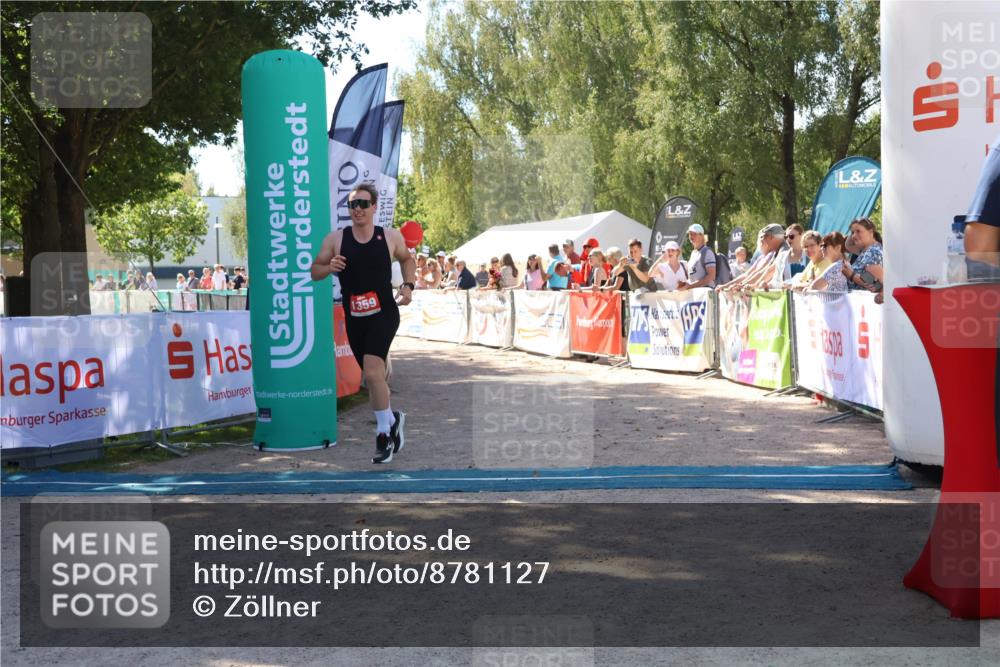 07.09.2025 - 19. Norderstedt Triathlon Zöllner http://msf.ph/oto/8781127 07.09.2025 12:53:16 Ziel 802, 1359 meine-sportfotos.de