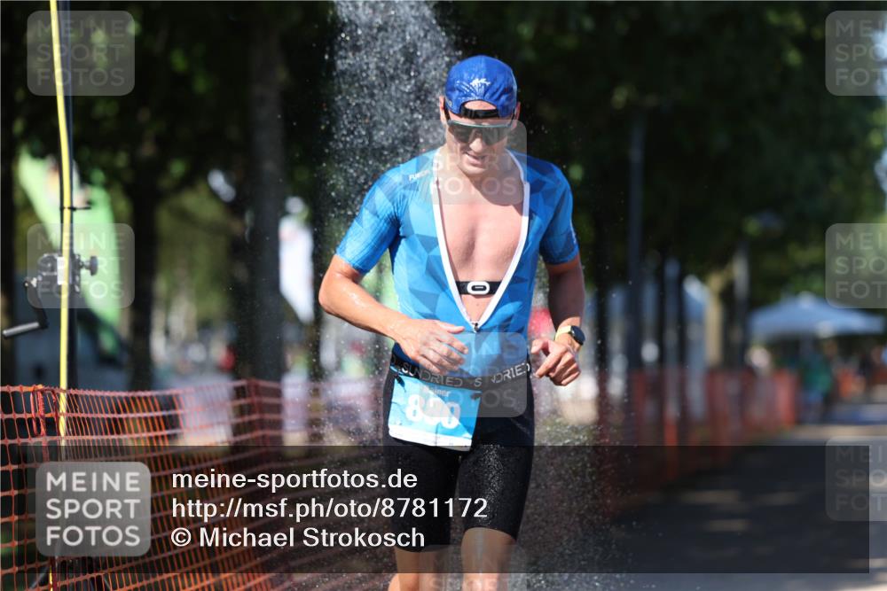 07.09.2025 - 19. Norderstedt Triathlon Michael Strokosch http://msf.ph/oto/8781172 07.09.2025 15:10:07 Laufen 363, 880, 1010 meine-sportfotos.de