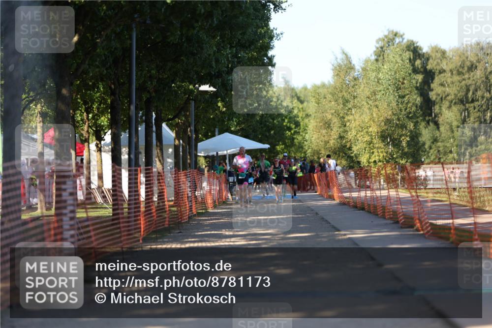 07.09.2025 - 19. Norderstedt Triathlon Michael Strokosch http://msf.ph/oto/8781173 07.09.2025 16:06:21 Laufen 1470 meine-sportfotos.de