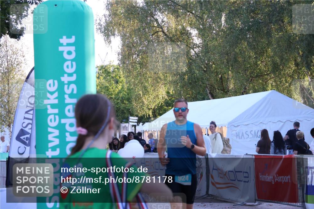 07.09.2025 - 19. Norderstedt Triathlon Zöllner http://msf.ph/oto/8781178 07.09.2025 17:38:38 Ziel 466, 924 meine-sportfotos.de