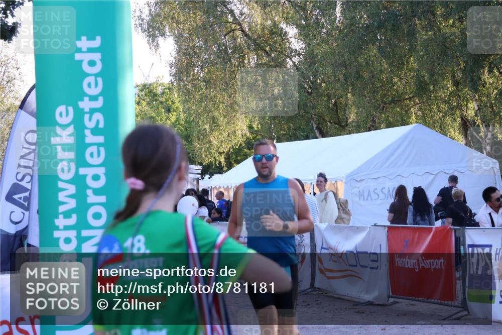 07.09.2025 - 19. Norderstedt Triathlon Zöllner http://msf.ph/oto/8781181 07.09.2025 17:38:38 Ziel 466, 924 meine-sportfotos.de
