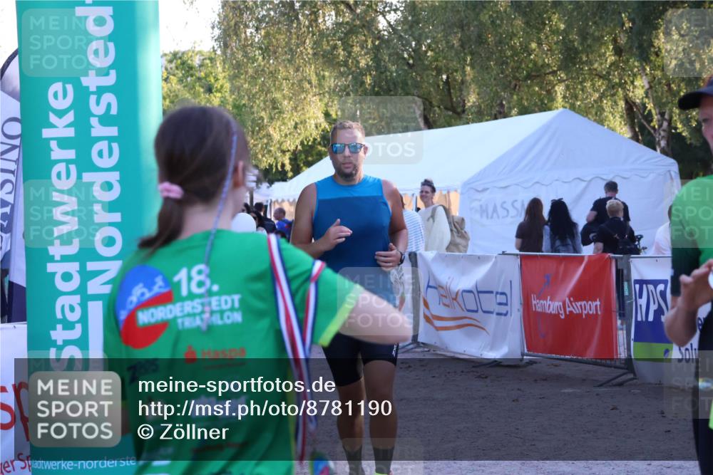 07.09.2025 - 19. Norderstedt Triathlon Zöllner http://msf.ph/oto/8781190 07.09.2025 17:38:38 Ziel 466, 924 meine-sportfotos.de