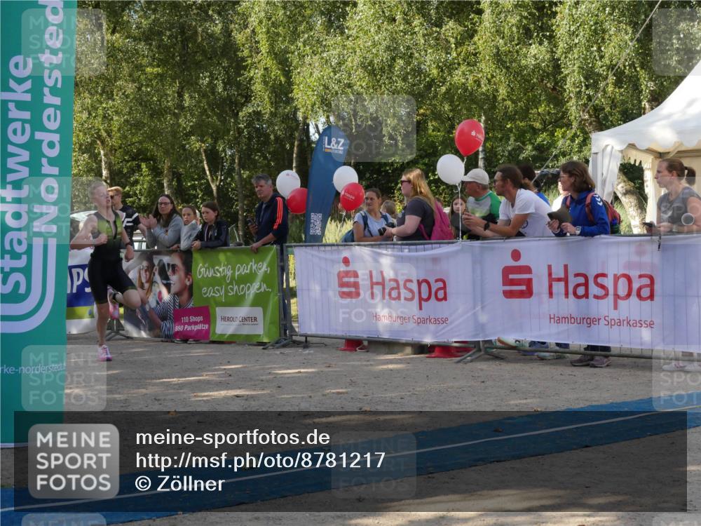 07.09.2025 - 19. Norderstedt Triathlon Zöllner http://msf.ph/oto/8781217 07.09.2025 10:57:33 Ziel 58, 126, 636 meine-sportfotos.de