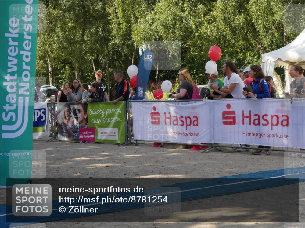 07.09.2025 - 19. Norderstedt Triathlon Zöllner http://msf.ph/oto/8781254 07.09.2025 10:57:35 Ziel 58, 126, 636 meine-sportfotos.de