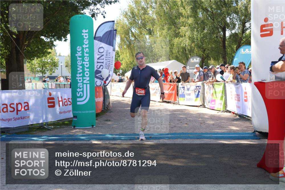 07.09.2025 - 19. Norderstedt Triathlon Zöllner http://msf.ph/oto/8781294 07.09.2025 12:55:01 Ziel 1346 meine-sportfotos.de