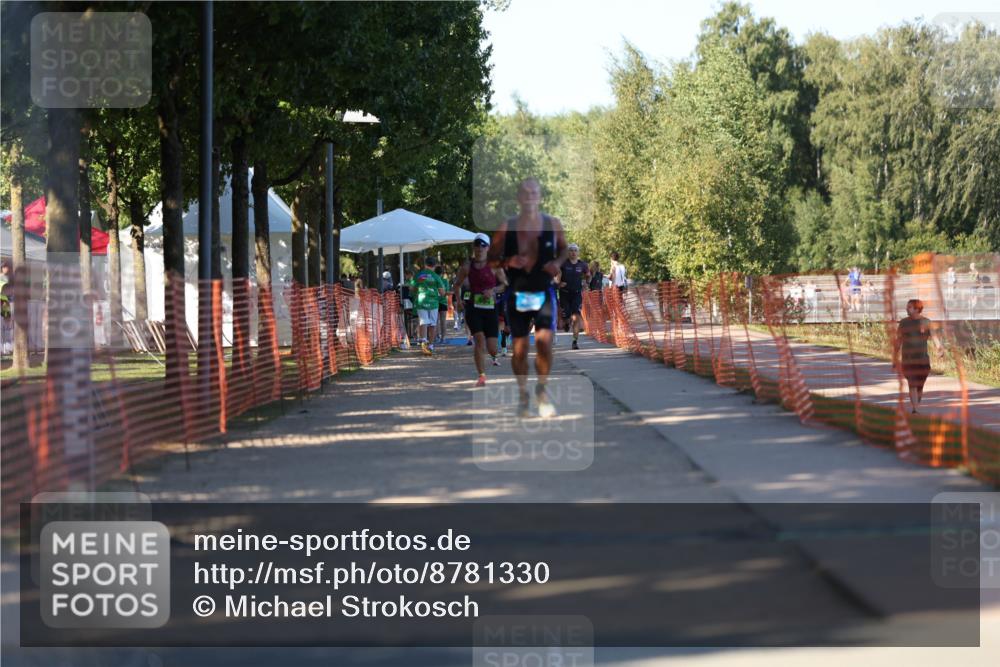 07.09.2025 - 19. Norderstedt Triathlon Michael Strokosch http://msf.ph/oto/8781330 07.09.2025 16:07:07 Laufen  meine-sportfotos.de