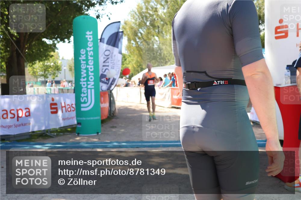 07.09.2025 - 19. Norderstedt Triathlon Zöllner http://msf.ph/oto/8781349 07.09.2025 12:55:06 Ziel 756, 1346 meine-sportfotos.de
