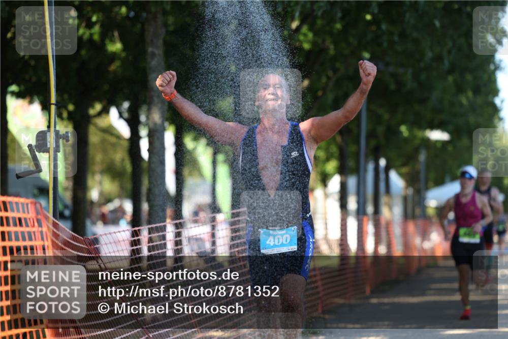 07.09.2025 - 19. Norderstedt Triathlon Michael Strokosch http://msf.ph/oto/8781352 07.09.2025 16:07:13 Laufen 464, 487, 520, 524, 1479 meine-sportfotos.de