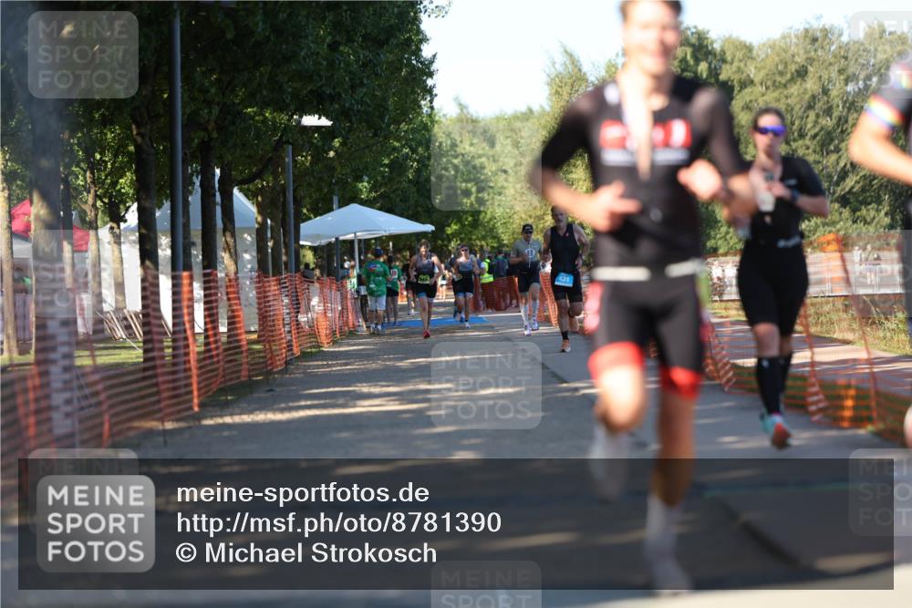 07.09.2025 - 19. Norderstedt Triathlon Michael Strokosch http://msf.ph/oto/8781390 07.09.2025 16:07:20 Laufen 431, 464, 487, 520, 524, 1414, 1479 meine-sportfotos.de