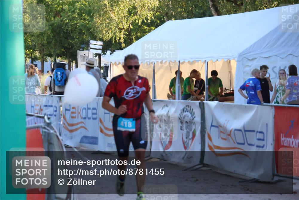 07.09.2025 - 19. Norderstedt Triathlon Zöllner http://msf.ph/oto/8781455 07.09.2025 17:42:55 Ziel 418 meine-sportfotos.de