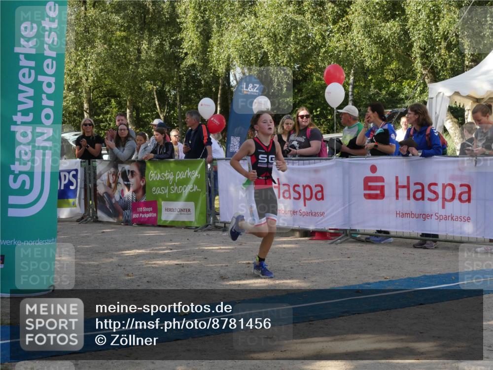 07.09.2025 - 19. Norderstedt Triathlon Zöllner http://msf.ph/oto/8781456 07.09.2025 10:58:03 Ziel 130 meine-sportfotos.de