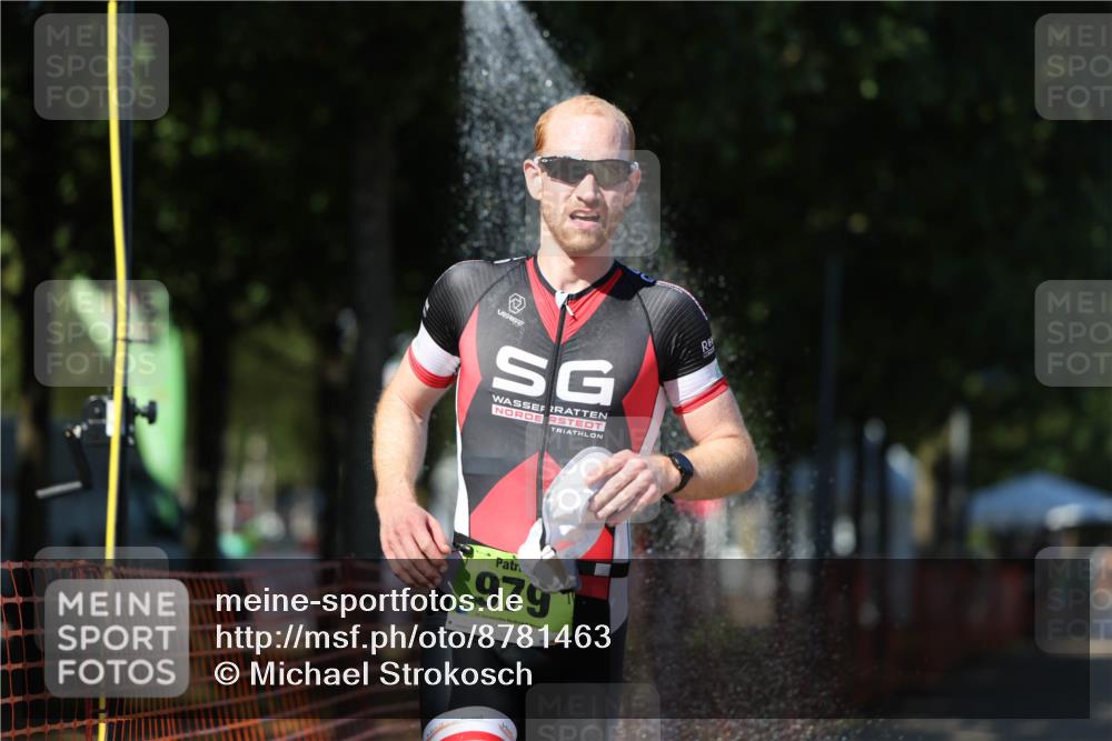 07.09.2025 - 19. Norderstedt Triathlon Michael Strokosch http://msf.ph/oto/8781463 07.09.2025 15:11:26 Laufen 888, 979, 985 meine-sportfotos.de