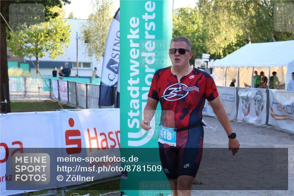 07.09.2025 - 19. Norderstedt Triathlon Zöllner http://msf.ph/oto/8781509 07.09.2025 17:42:59 Ziel 418 meine-sportfotos.de