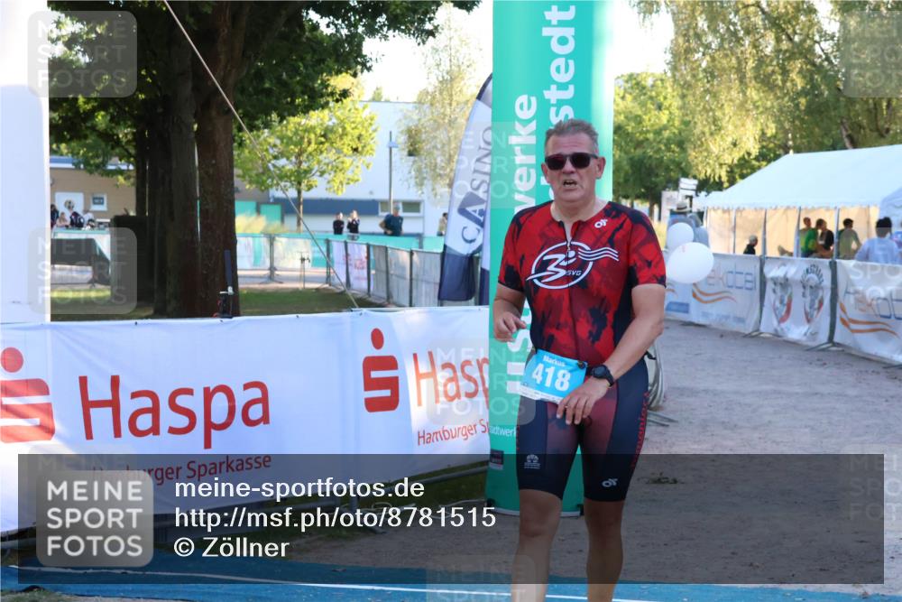 07.09.2025 - 19. Norderstedt Triathlon Zöllner http://msf.ph/oto/8781515 07.09.2025 17:42:59 Ziel 418 meine-sportfotos.de