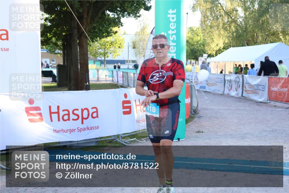 07.09.2025 - 19. Norderstedt Triathlon Zöllner http://msf.ph/oto/8781522 07.09.2025 17:43:00 Ziel 418 meine-sportfotos.de