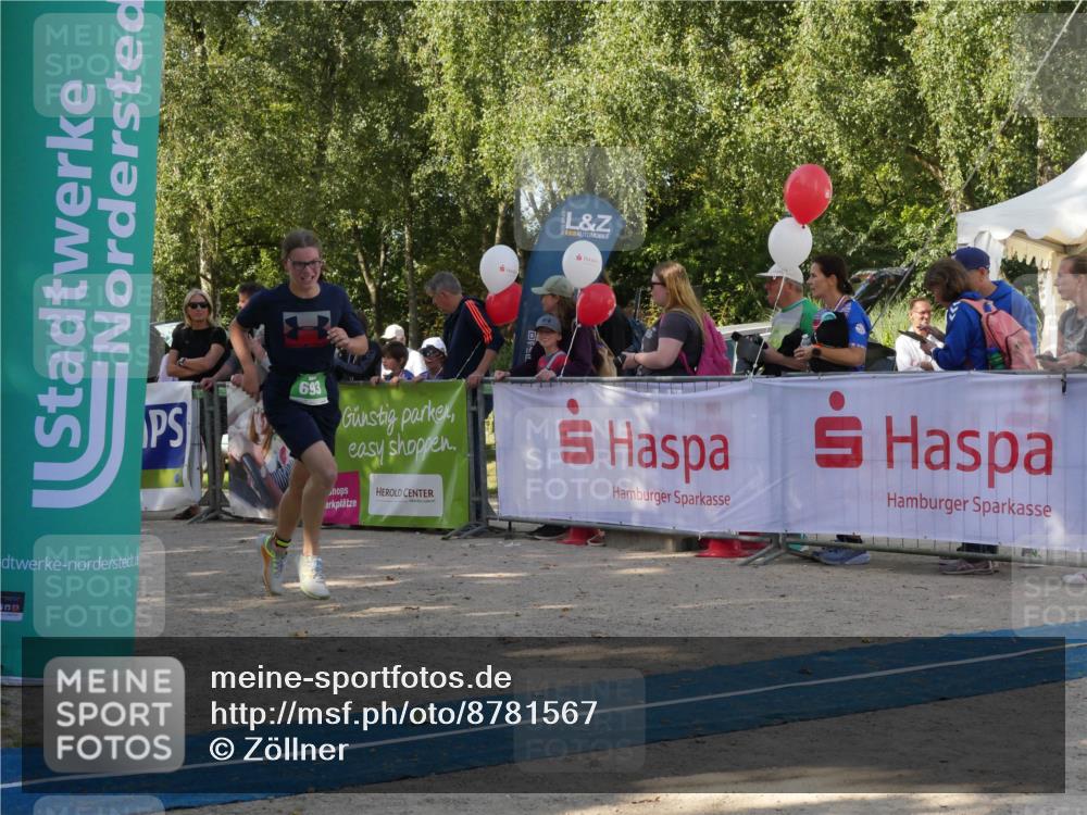 07.09.2025 - 19. Norderstedt Triathlon Zöllner http://msf.ph/oto/8781567 07.09.2025 10:58:34 Ziel 57, 693 meine-sportfotos.de