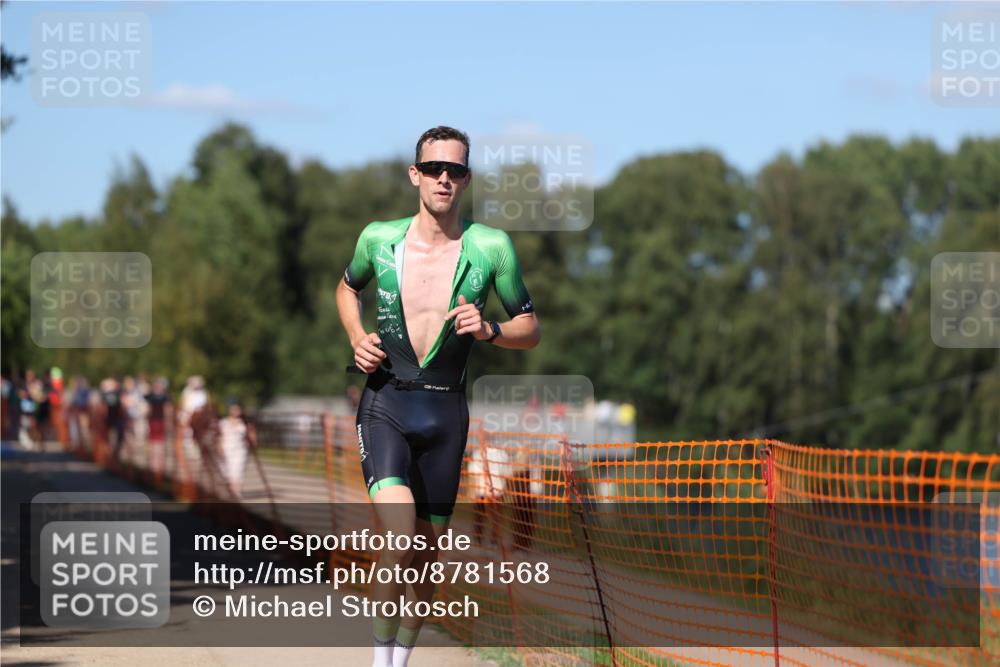 07.09.2025 - 19. Norderstedt Triathlon Michael Strokosch http://msf.ph/oto/8781568 07.09.2025 15:11:50 Laufen 1014 meine-sportfotos.de