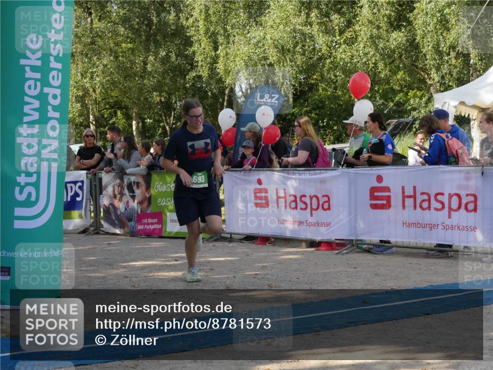 07.09.2025 - 19. Norderstedt Triathlon Zöllner http://msf.ph/oto/8781573 07.09.2025 10:58:34 Ziel 57, 693 meine-sportfotos.de