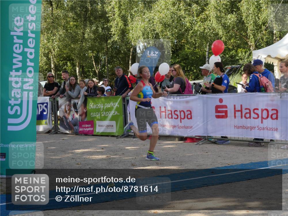 07.09.2025 - 19. Norderstedt Triathlon Zöllner http://msf.ph/oto/8781614 07.09.2025 10:58:37 Ziel 57, 643, 693 meine-sportfotos.de