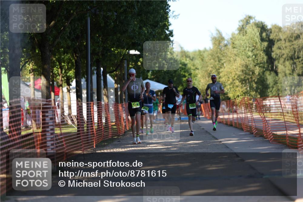 07.09.2025 - 19. Norderstedt Triathlon Michael Strokosch http://msf.ph/oto/8781615 07.09.2025 16:07:55 Laufen 443, 514, 519, 542 meine-sportfotos.de