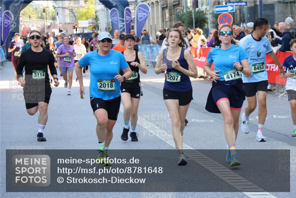 07.09.2025 - BARMER Alsterlauf Strokosch-Dieckow http://msf.ph/oto/8781648 07.09.2025 10:05:35 Ziel 2043, 2064, 2435, 2744, 2773, 3015, 3573, 3574, 3839, 3991, 4028, 4178, 4230, 4355, 4401, 4465, 4570, 4729, 4793, 4806, 5061, 5105, 5431, 5432, 5616, 5621, 5728, 5752, 5787, 5788, 5811, 6101, 6129, 6221, 6327, 8023, 8045, 8064, 8184, 8185, 8190, 8259, 8327, 8332, 8333, 8445, 8446, 8466 meine-sportfotos.de