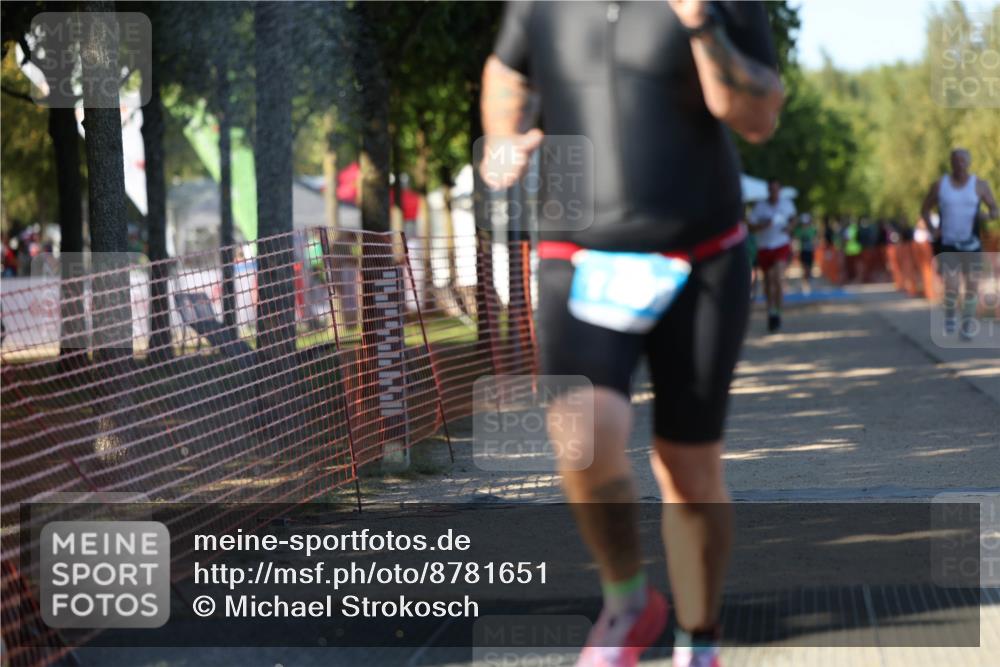 07.09.2025 - 19. Norderstedt Triathlon Michael Strokosch http://msf.ph/oto/8781651 07.09.2025 16:08:05 Laufen 387, 443, 514, 956, 1474 meine-sportfotos.de