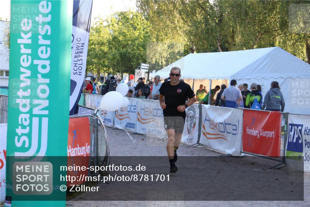 07.09.2025 - 19. Norderstedt Triathlon Zöllner http://msf.ph/oto/8781701 07.09.2025 17:43:53 Ziel 429, 952, 1448 meine-sportfotos.de