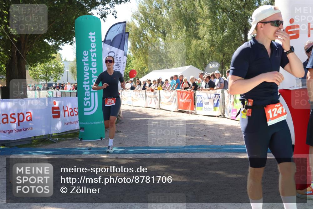 07.09.2025 - 19. Norderstedt Triathlon Zöllner http://msf.ph/oto/8781706 07.09.2025 12:57:25 Ziel 258, 850 meine-sportfotos.de