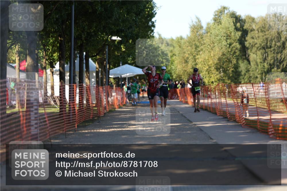 07.09.2025 - 19. Norderstedt Triathlon Michael Strokosch http://msf.ph/oto/8781708 07.09.2025 16:08:25 Laufen 439 meine-sportfotos.de