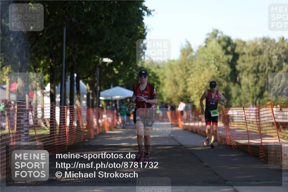 07.09.2025 - 19. Norderstedt Triathlon Michael Strokosch http://msf.ph/oto/8781732 07.09.2025 16:08:29 Laufen 439, 505, 1491 meine-sportfotos.de