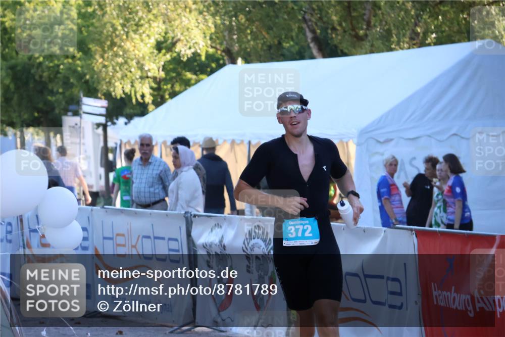 07.09.2025 - 19. Norderstedt Triathlon Zöllner http://msf.ph/oto/8781789 07.09.2025 17:44:05 Ziel 372 meine-sportfotos.de