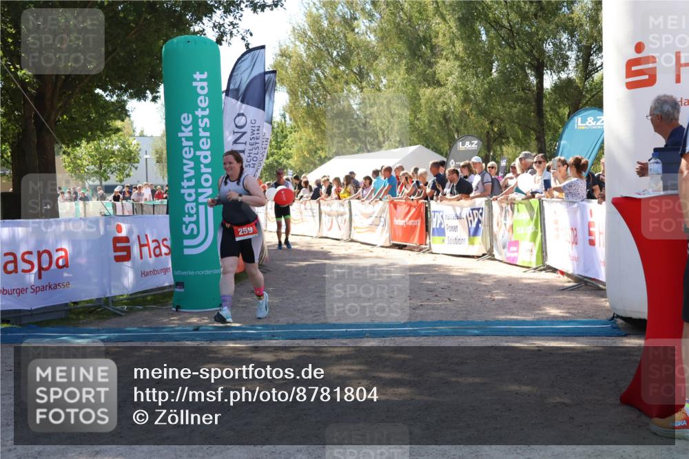 07.09.2025 - 19. Norderstedt Triathlon Zöllner http://msf.ph/oto/8781804 07.09.2025 12:57:44 Ziel 259, 898, 1231 meine-sportfotos.de
