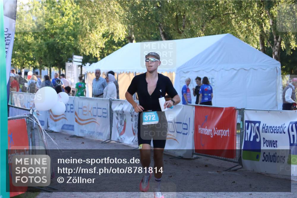 07.09.2025 - 19. Norderstedt Triathlon Zöllner http://msf.ph/oto/8781814 07.09.2025 17:44:06 Ziel 372 meine-sportfotos.de