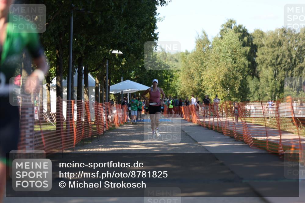 07.09.2025 - 19. Norderstedt Triathlon Michael Strokosch http://msf.ph/oto/8781825 07.09.2025 16:08:36 Laufen 439, 505, 953, 1491 meine-sportfotos.de