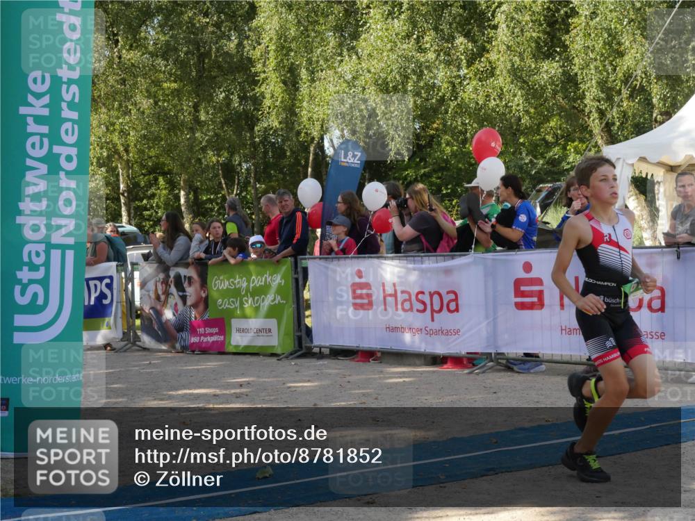 07.09.2025 - 19. Norderstedt Triathlon Zöllner http://msf.ph/oto/8781852 07.09.2025 11:00:15 Ziel 61, 691 meine-sportfotos.de