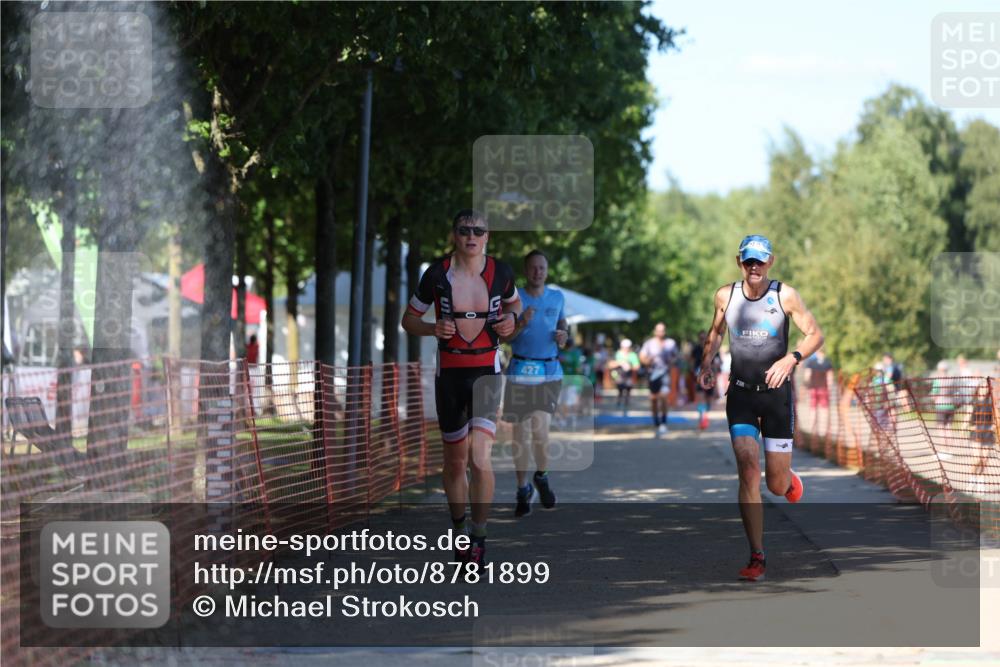 07.09.2025 - 19. Norderstedt Triathlon Michael Strokosch http://msf.ph/oto/8781899 07.09.2025 15:12:50 Laufen 427, 978, 988 meine-sportfotos.de