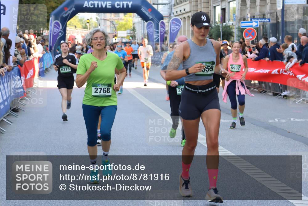 07.09.2025 - BARMER Alsterlauf Strokosch-Dieckow http://msf.ph/oto/8781916 07.09.2025 10:05:28 Ziel 2064, 2102, 2399, 2435, 2773, 3015, 3019, 3256, 3279, 3573, 3574, 3645, 3839, 3991, 4028, 4092, 4310, 4371, 4465, 4729, 4777, 4806, 5061, 5229, 5424, 5616, 5752, 5787, 5788, 5811, 6148, 6245, 6327, 8045, 8184, 8185, 8190, 8259, 8327, 8445, 8446, 8484, 8485 meine-sportfotos.de