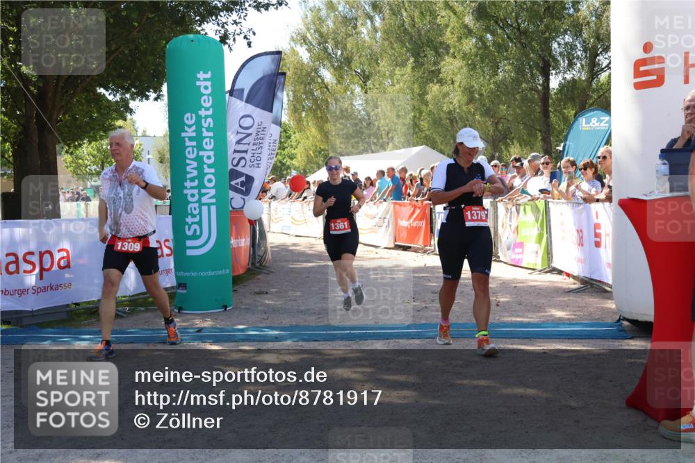 07.09.2025 - 19. Norderstedt Triathlon Zöllner http://msf.ph/oto/8781917 07.09.2025 12:57:57 Ziel 818, 1309, 1361, 1379 meine-sportfotos.de