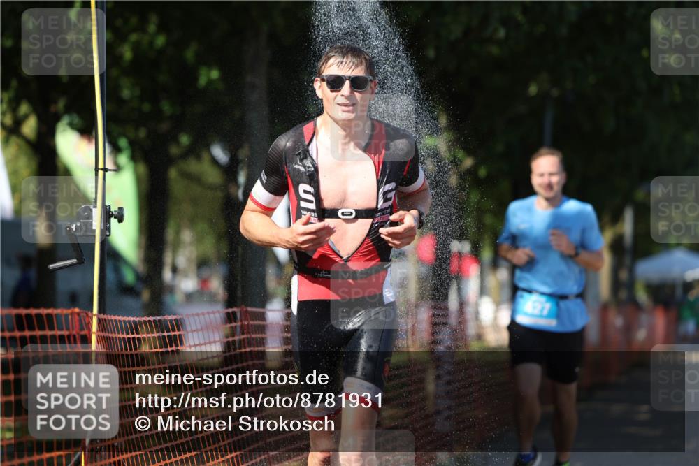 07.09.2025 - 19. Norderstedt Triathlon Michael Strokosch http://msf.ph/oto/8781931 07.09.2025 15:12:53 Laufen 427, 978, 988 meine-sportfotos.de