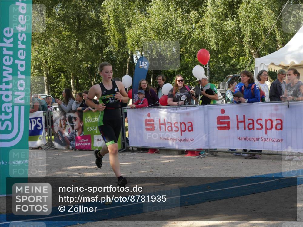 07.09.2025 - 19. Norderstedt Triathlon Zöllner http://msf.ph/oto/8781935 07.09.2025 11:00:24 Ziel 681, 683, 691 meine-sportfotos.de