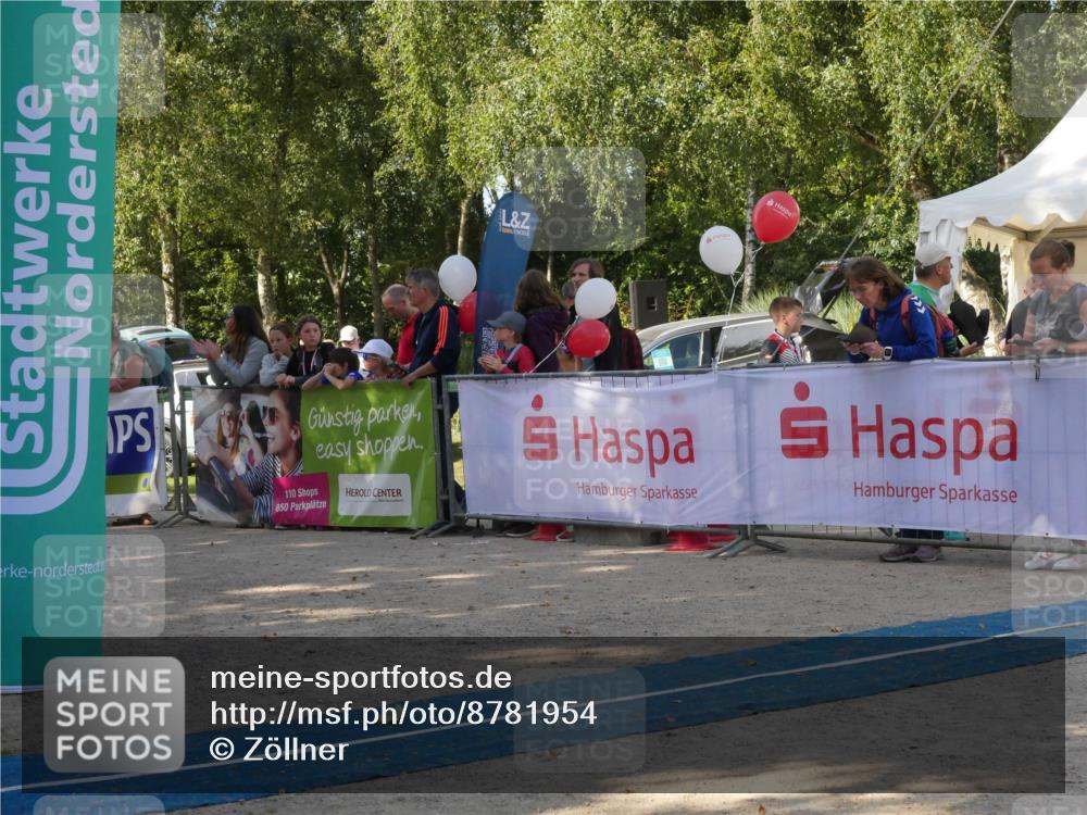 07.09.2025 - 19. Norderstedt Triathlon Zöllner http://msf.ph/oto/8781954 07.09.2025 11:00:29 Ziel 91, 674, 683 meine-sportfotos.de