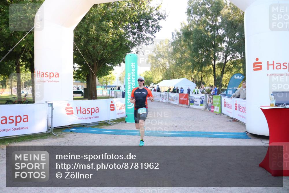 07.09.2025 - 19. Norderstedt Triathlon Zöllner http://msf.ph/oto/8781962 07.09.2025 17:44:28 Ziel 412 meine-sportfotos.de
