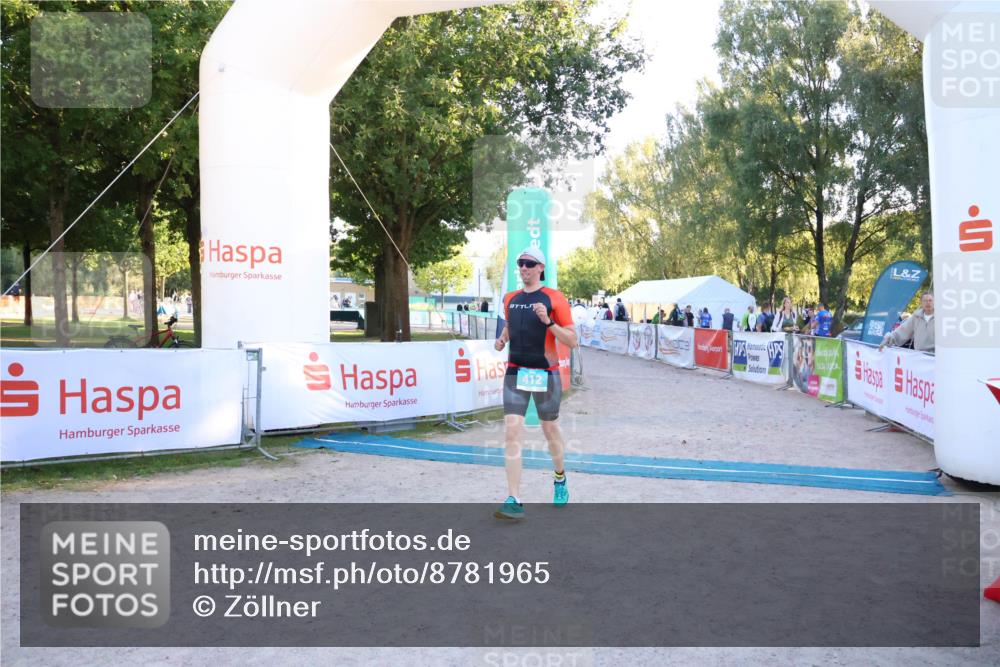 07.09.2025 - 19. Norderstedt Triathlon Zöllner http://msf.ph/oto/8781965 07.09.2025 17:44:28 Ziel 412 meine-sportfotos.de