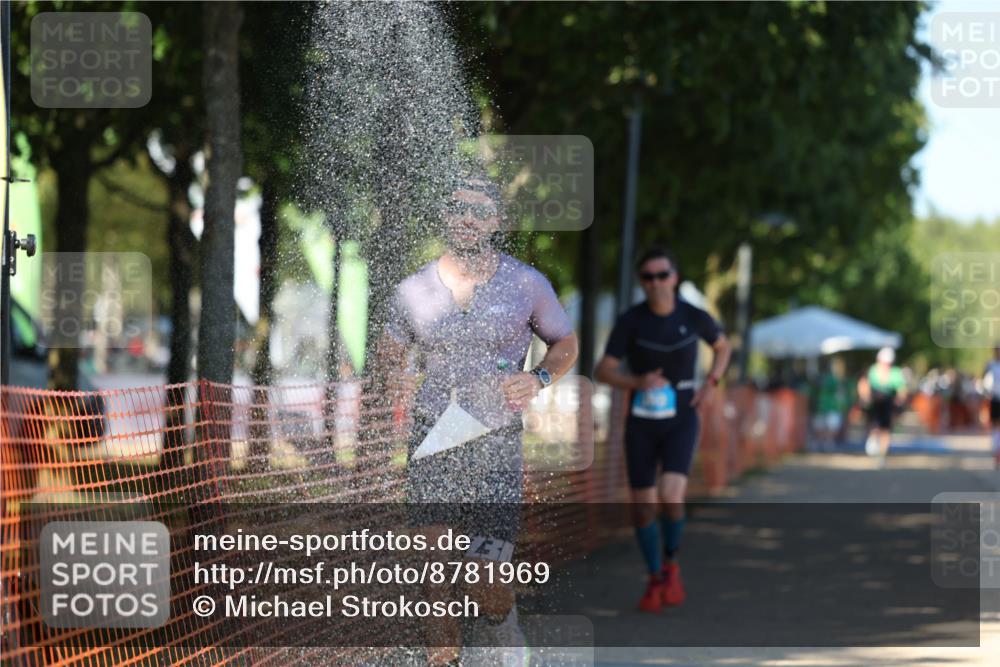 07.09.2025 - 19. Norderstedt Triathlon Michael Strokosch http://msf.ph/oto/8781969 07.09.2025 15:13:03 Laufen 369, 872 meine-sportfotos.de