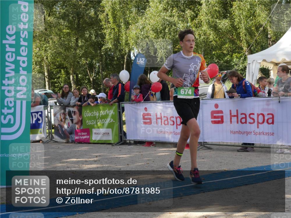 07.09.2025 - 19. Norderstedt Triathlon Zöllner http://msf.ph/oto/8781985 07.09.2025 11:00:30 Ziel 91, 674, 683 meine-sportfotos.de