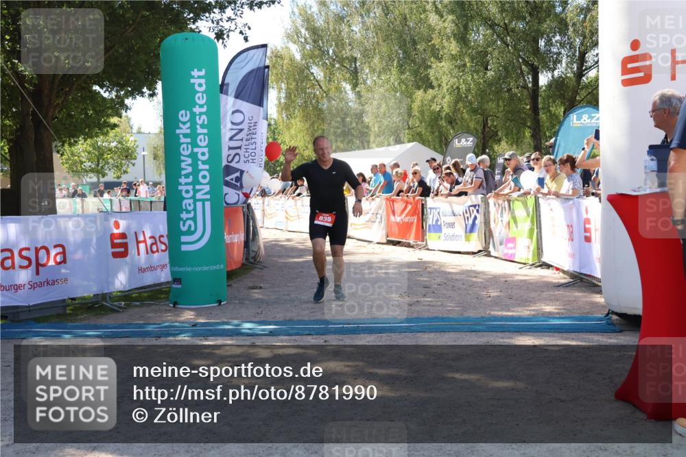 07.09.2025 - 19. Norderstedt Triathlon Zöllner http://msf.ph/oto/8781990 07.09.2025 12:58:30 Ziel 835 meine-sportfotos.de