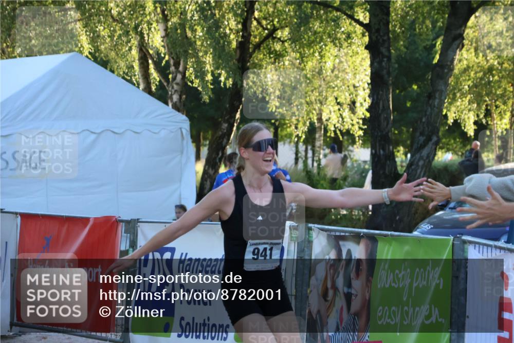 07.09.2025 - 19. Norderstedt Triathlon Zöllner http://msf.ph/oto/8782001 07.09.2025 17:47:38 Ziel 941 meine-sportfotos.de
