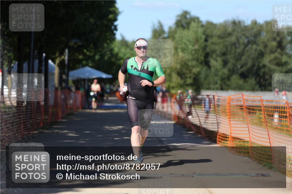 07.09.2025 - 19. Norderstedt Triathlon Michael Strokosch http://msf.ph/oto/8782057 07.09.2025 15:13:18 Laufen 1034, 1406, 1501 meine-sportfotos.de